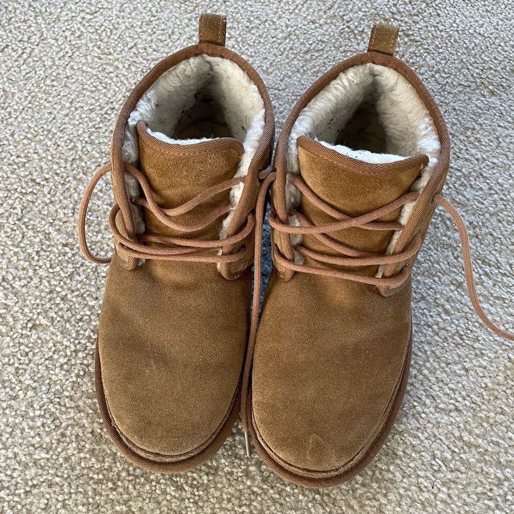 Men’s wheat/chestnut neumel Uggs